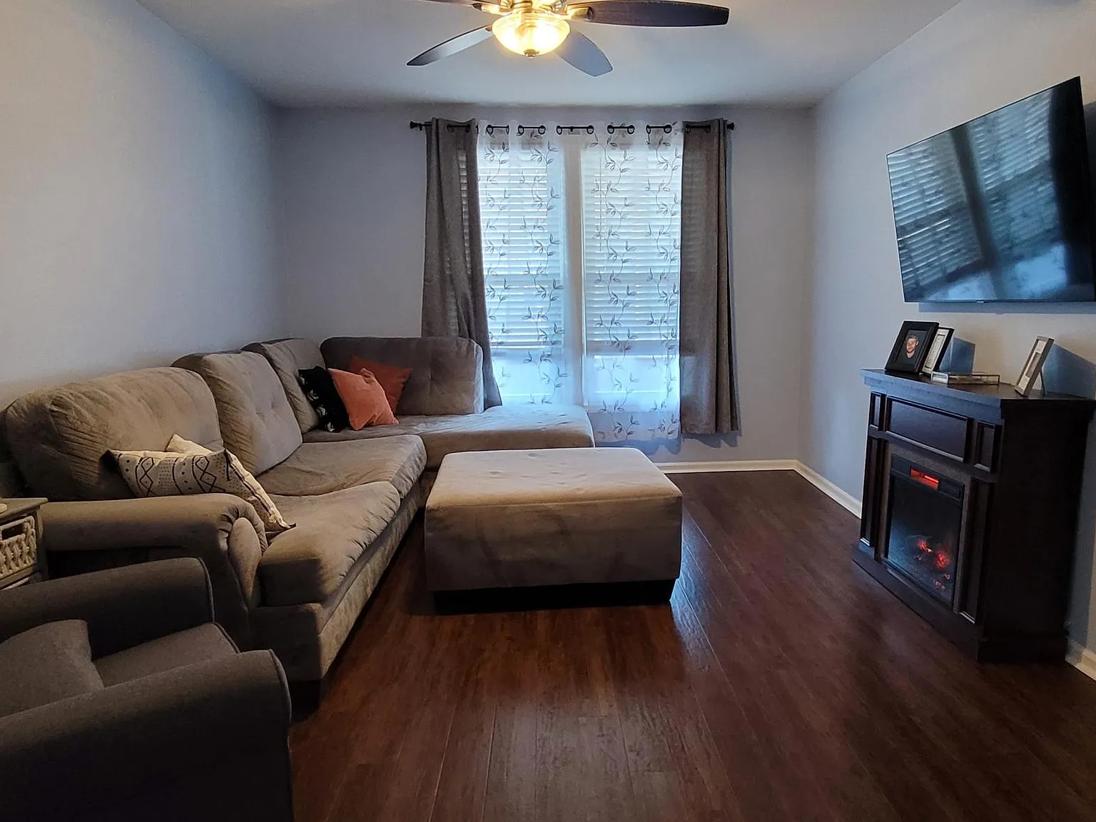 2 bed, 1250 sqft, $1,750 — Photo 3