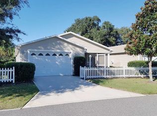 1240 Chesnee Pl, The Villages, FL 32162