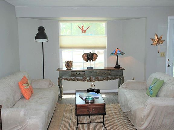 4th image of 508 Nassau St S