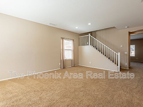 5th image of 44626 W Yucca Ln