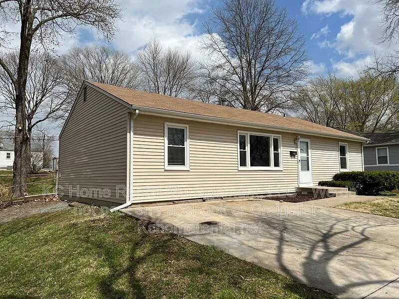 3 bed, 2.0 bath, 1288 sqft, $1,650 — Photo 3