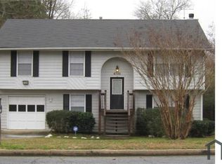 6700 Smoke Ridge Dr, Atlanta, GA 30349