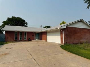 1511 W Philip Ave, North Platte, NE 69101