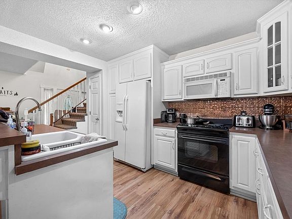 5th image of 12580 Mud Fork Rd