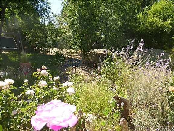 3rd image of 8970 Pueblo Ave