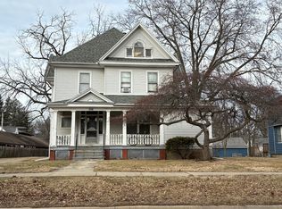 508 W Green St, Champaign, IL
