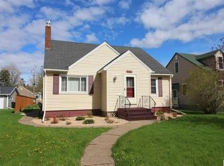 2206 Hammond Ave, Superior, WI 54880