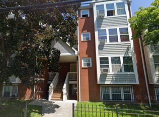 199 Collins St APT 2B, Hartford, CT 06105