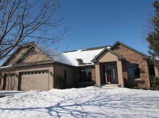 1676 Isabella Pkwy, Chaska, MN 55318