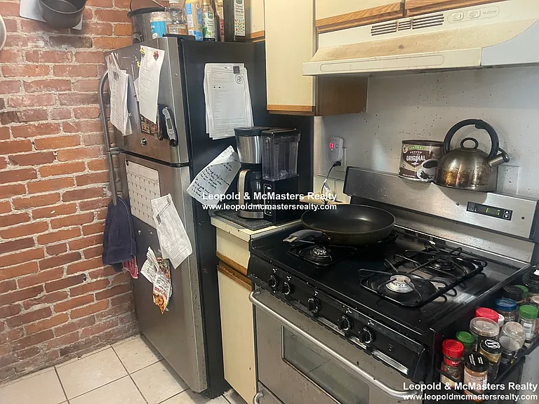 92 Murdock St #1C — Photo 2