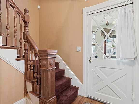 5th image of 21 Haynes Ct