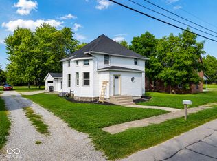 604 E Mill St, Summitville, IN 46070