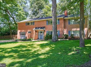 7722 Bellington Ct, Springfield, VA 22151