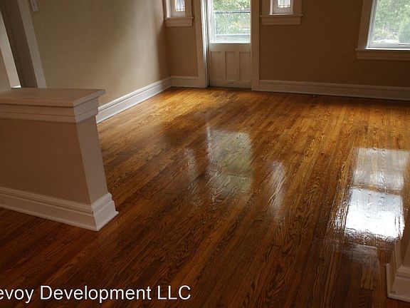 5th image of 5847 S Kingshighway Blvd #1