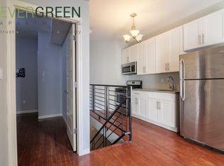 296 Cooper St #1H, Brooklyn, NY 11237