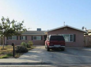 201 Suzanne Ln, Taft, CA 93268