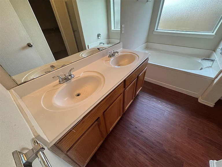 16942 Reston Glen Ln — Photo 20