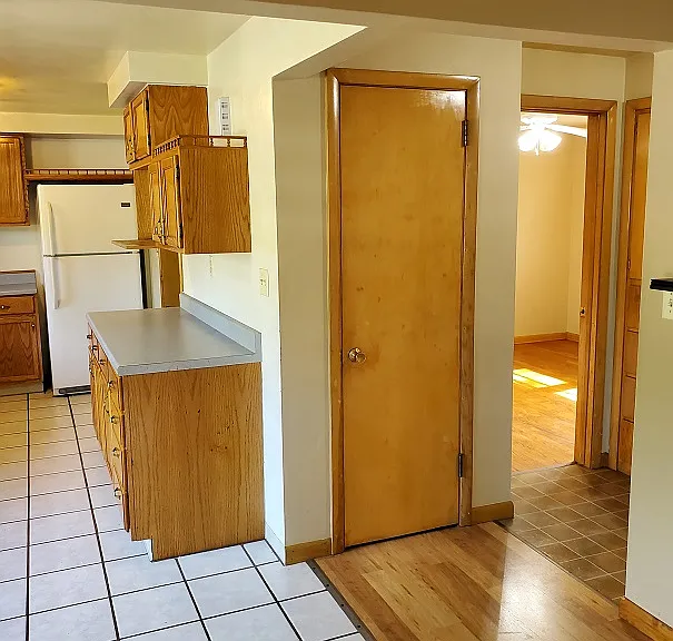 1163 Higgins Ave — Photo 27