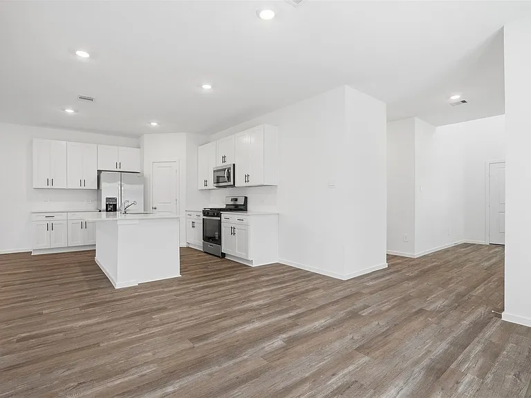3005 Teal Breeze Ln — Photo 9