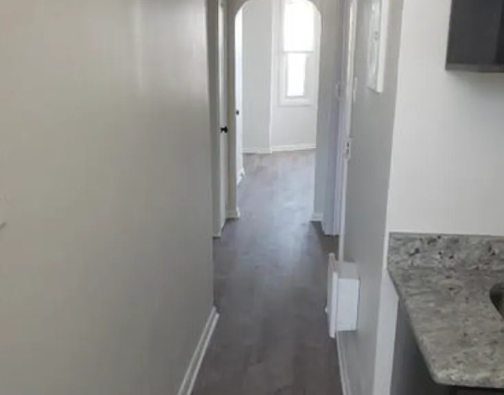 35 W Logan St #3 — Photo 4