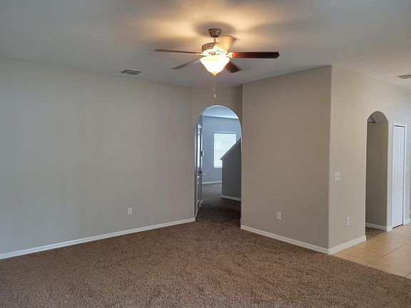 5th image of 2416 Dakota Cliff St
