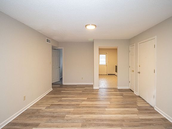 4th image of 1612 Anthony St APT 1