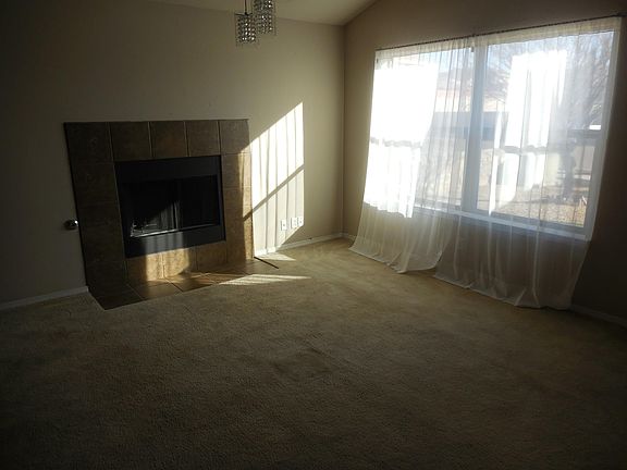 4th image of 429 Claiborne St