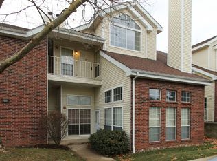 171 Carriage Crossing Ln, Middletown, CT 06457