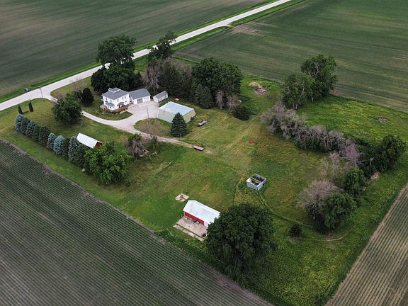3rd image of 3135 150th St