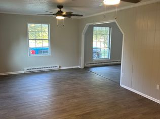 8613 Warrior Rd, Quinton, VA 23141