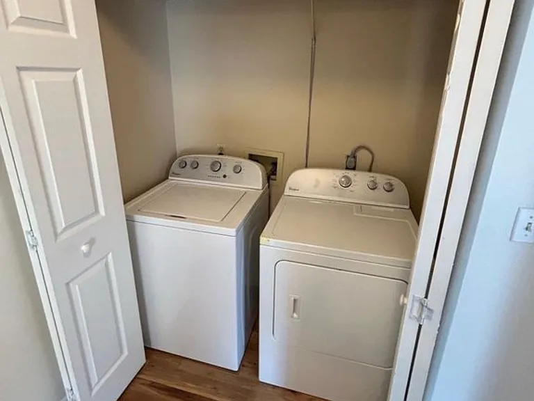 1336 Bradley Dr — Photo 21