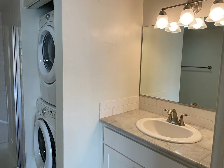 500 N St #603 — Photo 8