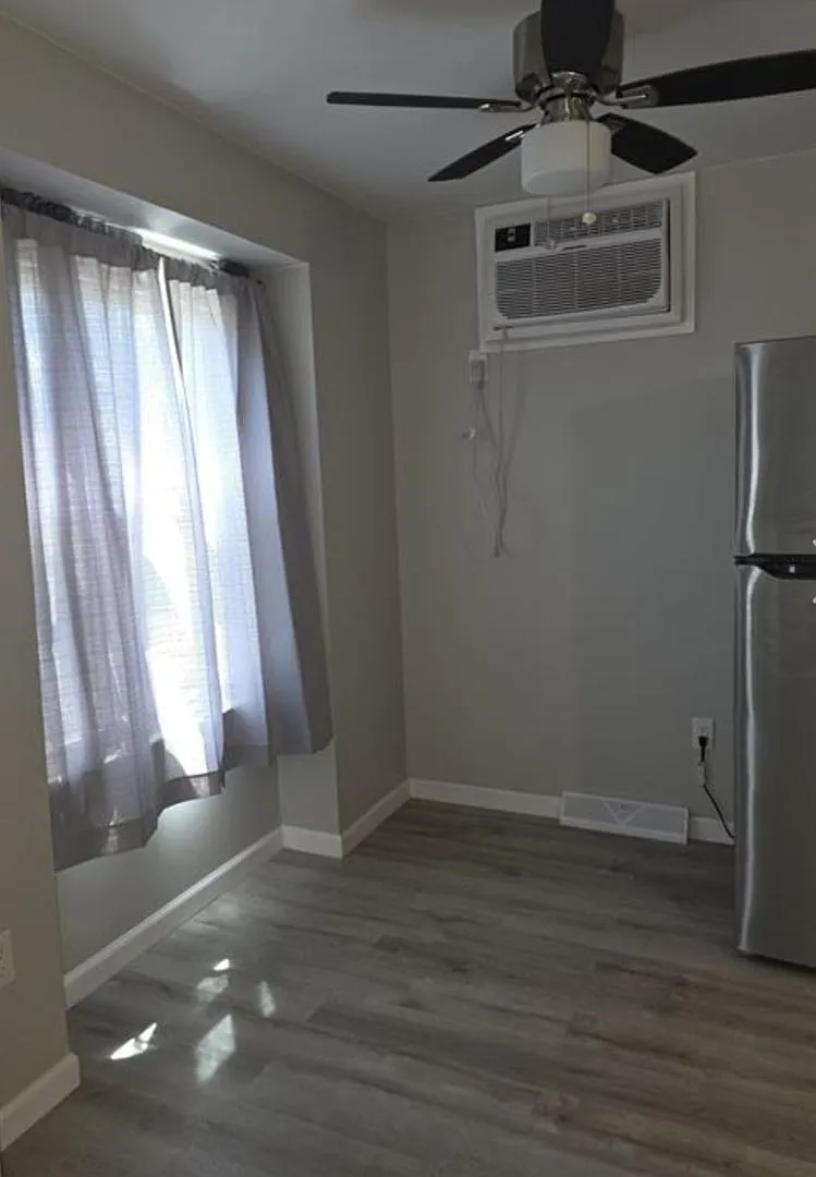 Villager Apartments — Photo 4