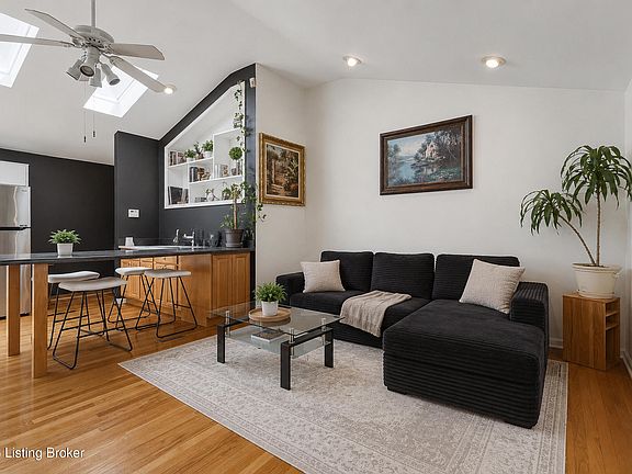 5th image of 7719 Mackie Ln