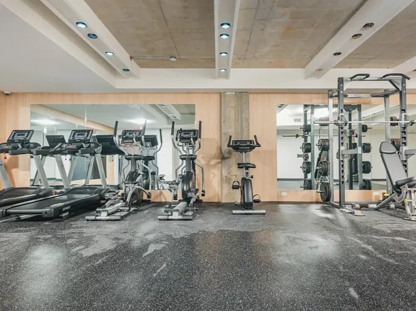 378 Weirfield Street image 14 of 24