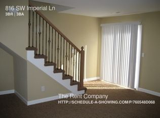 816 SW Imperial Ln, Blue Springs, MO 64064