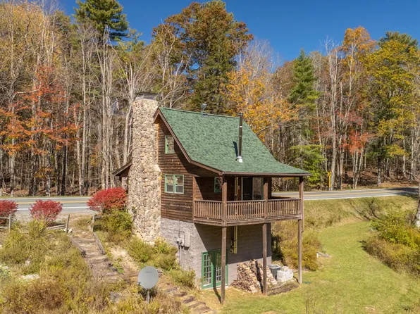 3408 Seneca Trl, Hillsboro, WV 24946