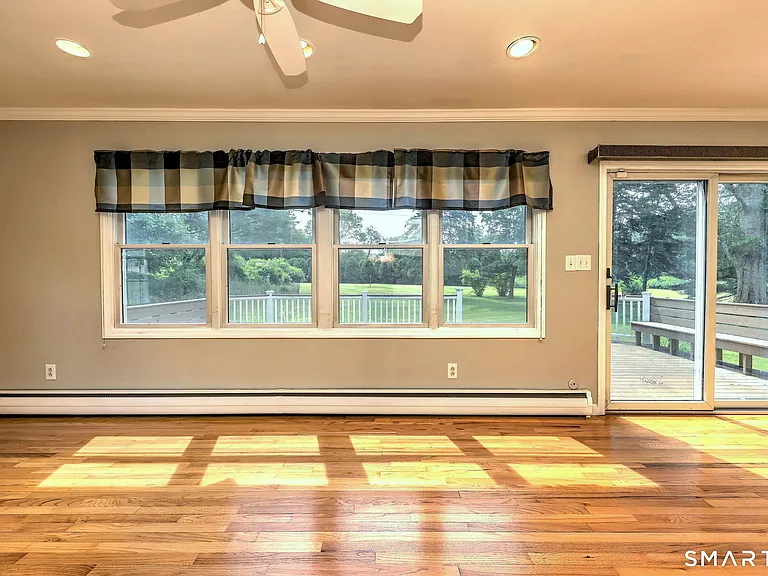 352 Hitching Post Dr — Photo 25