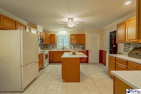 2633 Pineland Cir — Photo 5