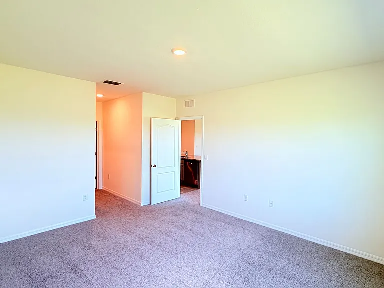 914 Princess Sabal Point — Photo 15
