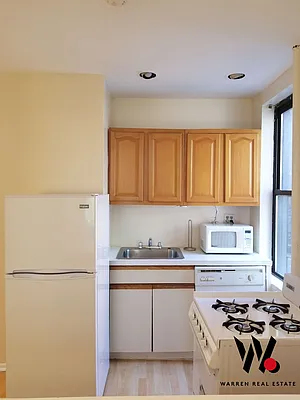 Rented by Warren T Real Estate Corp. | media 15