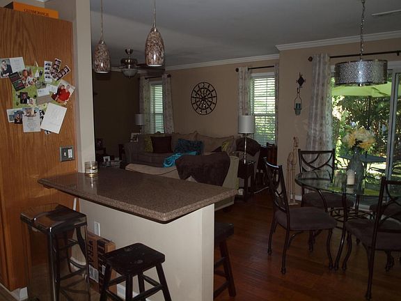 Family Room/ Dining Area