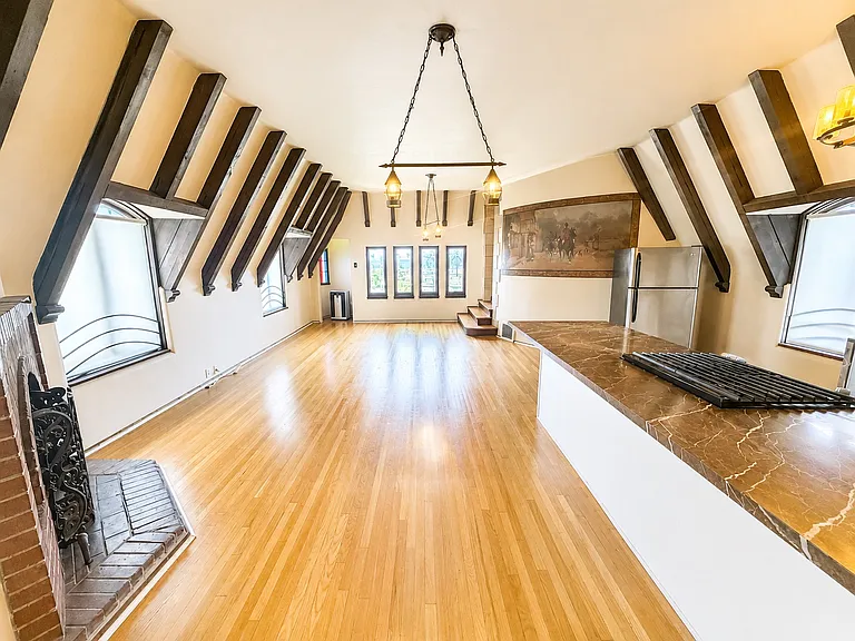 4215 E Livingston Dr #1 — Photo 4