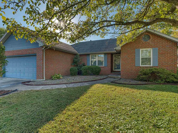 5830 Oak Ridge Dr, Evansville, IN 47711