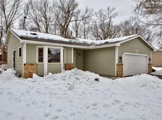 10039 Ives Way N, Maple Grove, MN 55369