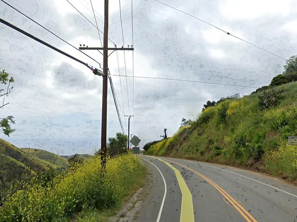 Latigo Canyon Rd, Malibu, CA 90265