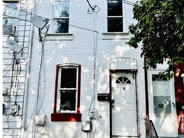 14 Mayers Ct, Trenton, NJ 08611