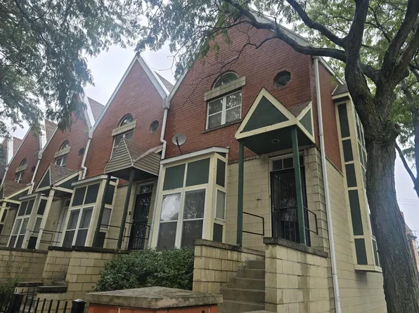 4611 S Lake Park Ave, Chicago, IL 60653