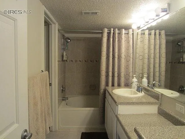 2096 Concord Ln — Photo 10