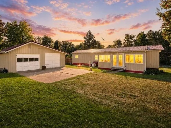 14574 Evergreen Dr, Linesville, PA 16424